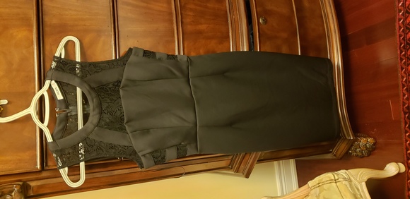 Little Black Dress - Picture 4 of 4